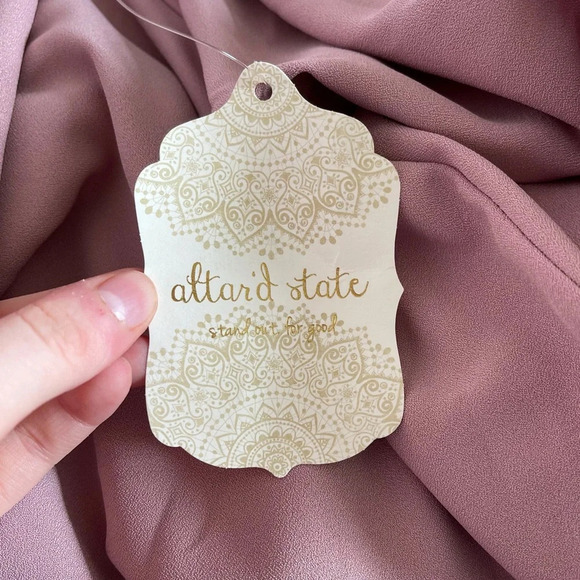 Altar’d State NWT Rosewood Blush Pink Bell Sleeve Shift Mini Dress Small Women’s - Picture 9 of 12